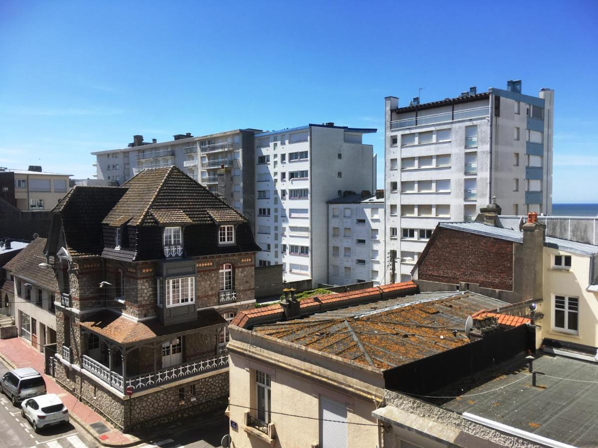 Duplex T4 Idealement Situe Entre La Place Du Marche Et Le Bord De Mer Le Touquet Exteriör bild